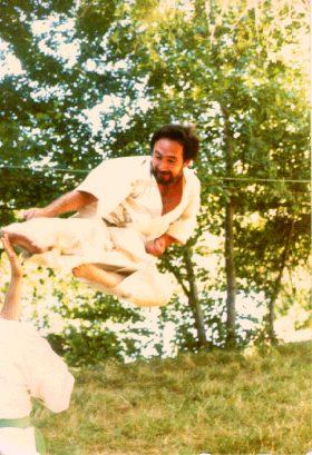 Sensei Heyden Entrenando en la Naturaleza