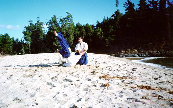 Entrenamiento en Playa Pingueral — Orilla del Mar